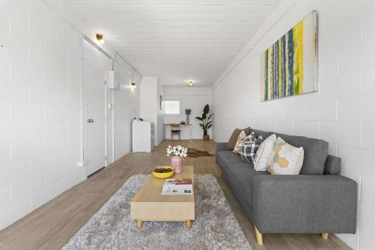 1/83 Centreway Road Orewa_19