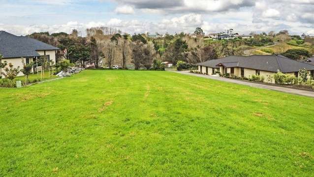 83 Sovereign Street Flat Bush_3