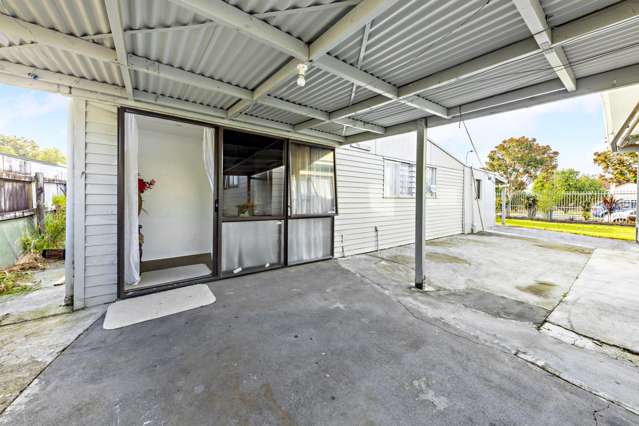 81 John Walker Drive Manurewa_3