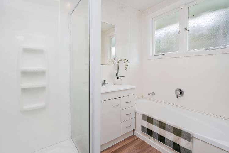 32 Glendale Road Woodhill_6