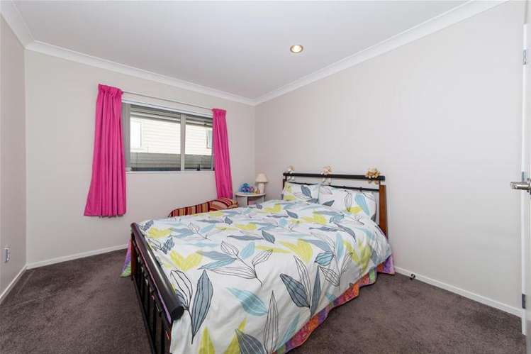 10 Muirlea Drive Flat Bush_15