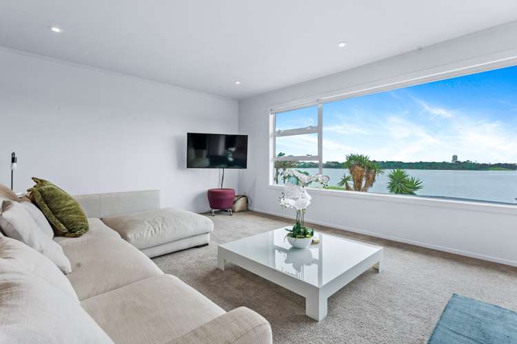 1/49 Lake View Road Takapuna_14