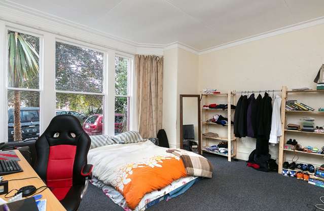 2/180 Queen Street North Dunedin_4