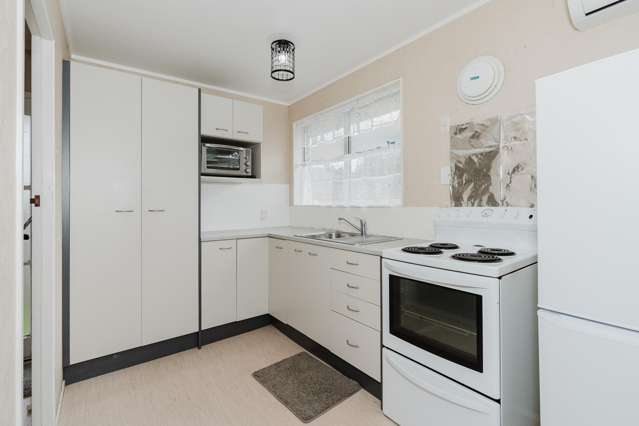 22a Leslie Place Deanwell_3