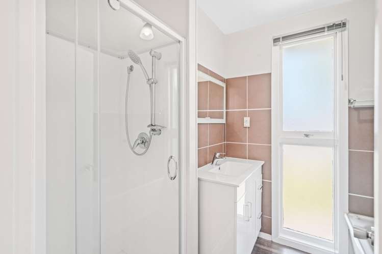 33 West-Watson Avenue Hillmorton_14