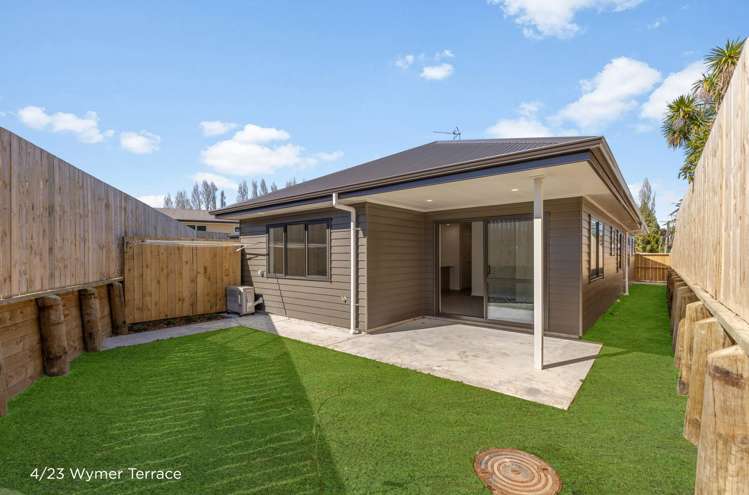 3 and 4/23 Wymer Terrace Chartwell_9