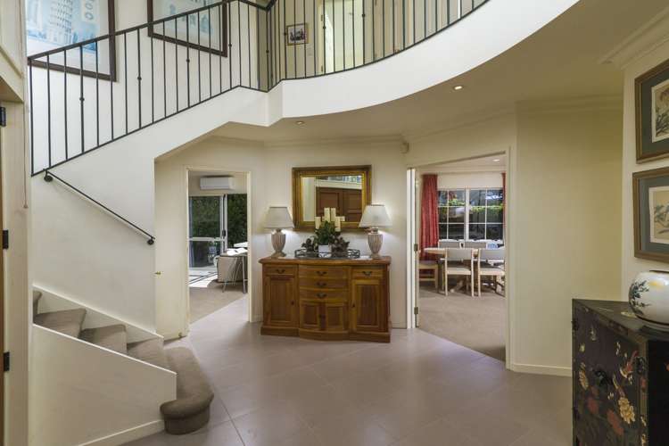 2/1 Rangitoto Terrace Milford_2