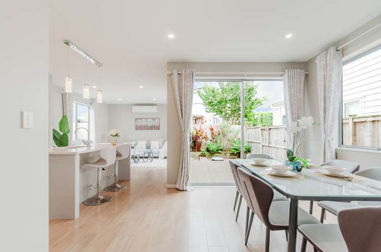 52 Craigs Way Hobsonville_16