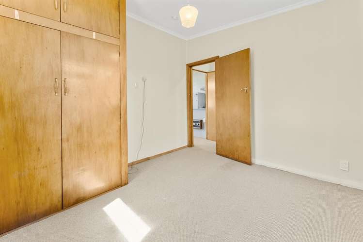 28D Hargest Crescent Saint Kilda_10