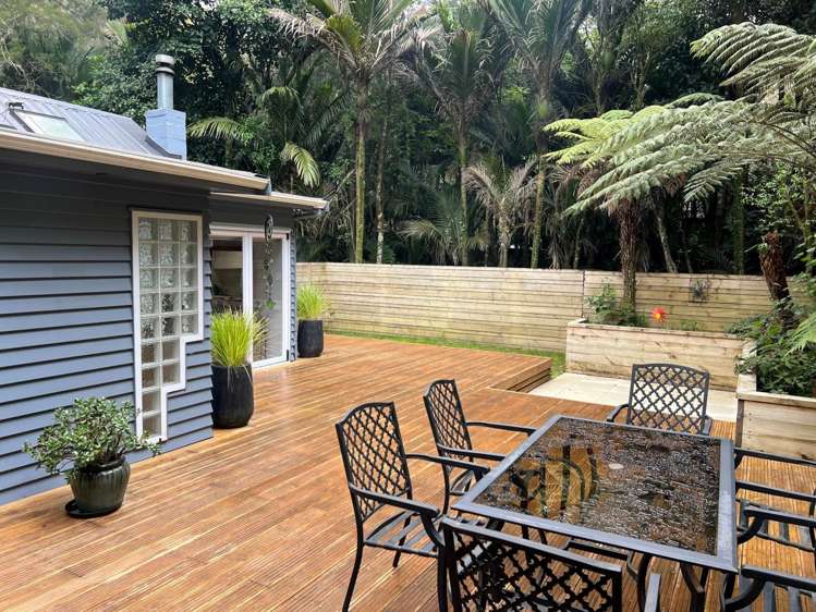 20 Valley Road Titirangi_3