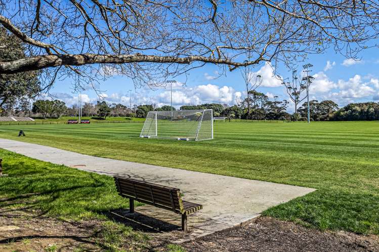 32 Aeroview Drive Beach Haven_44