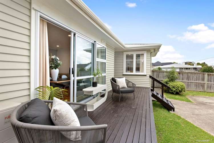4 Glenvil Lane Te Atatu Peninsula_13