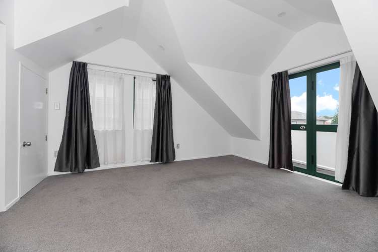 8 Marshall Laing Avenue Mt Roskill_12