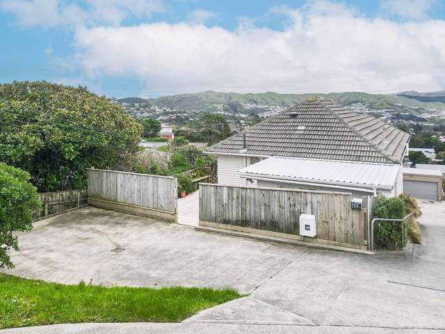 199 Helston Road Paparangi_1