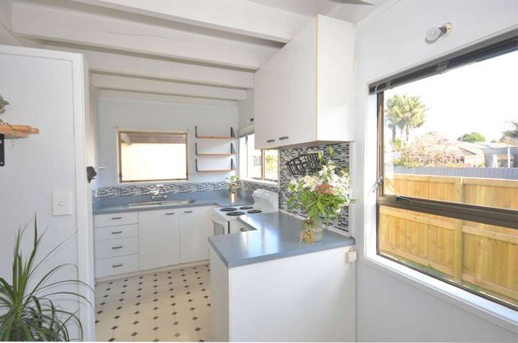 2/506 Devonport Road Tauranga South_1