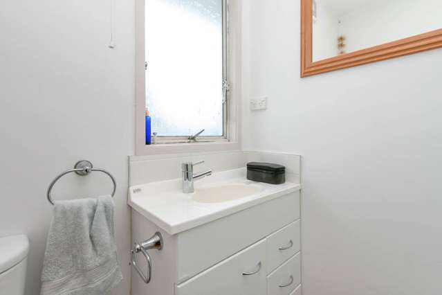 6/12 Telford Avenue Mount Eden_4