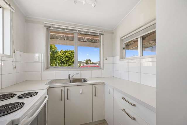 1/209 Mcleod Street Camberley_3