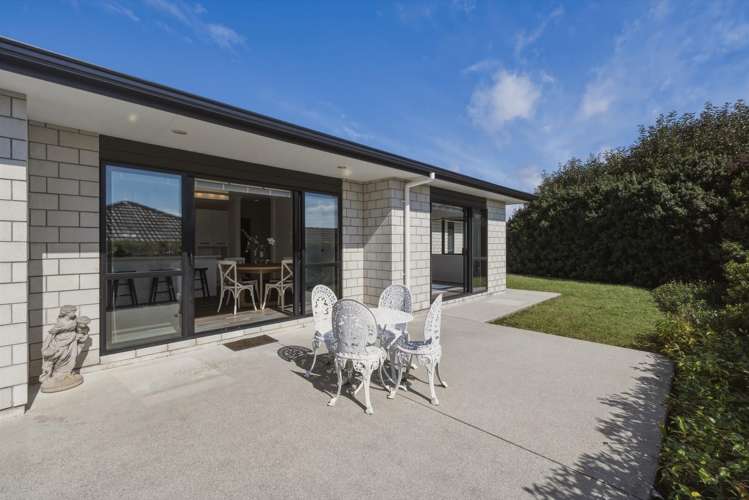 5 Bryan Gallagher Place Welcome Bay_9