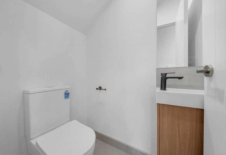 8 Gemstone Park Road Rosehill_7
