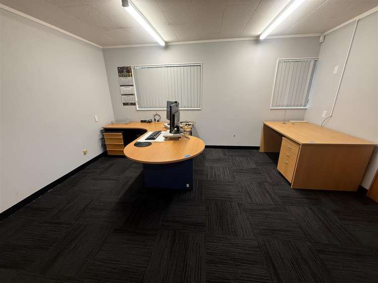 101 Collins Avenue Tawa_8