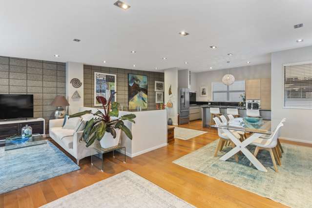 6/8 Wilk Lane Browns Bay_1