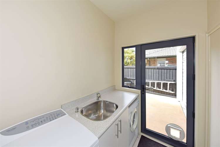 8 Janal Place Northwood_23