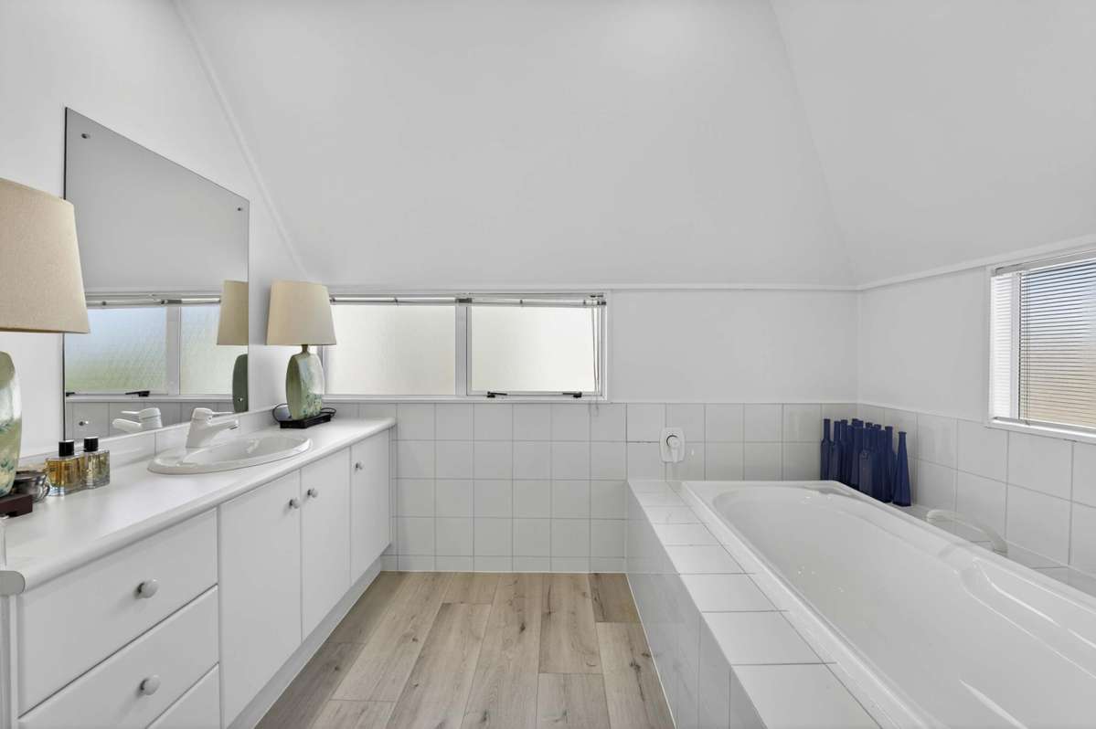 34A Green Lane East_5