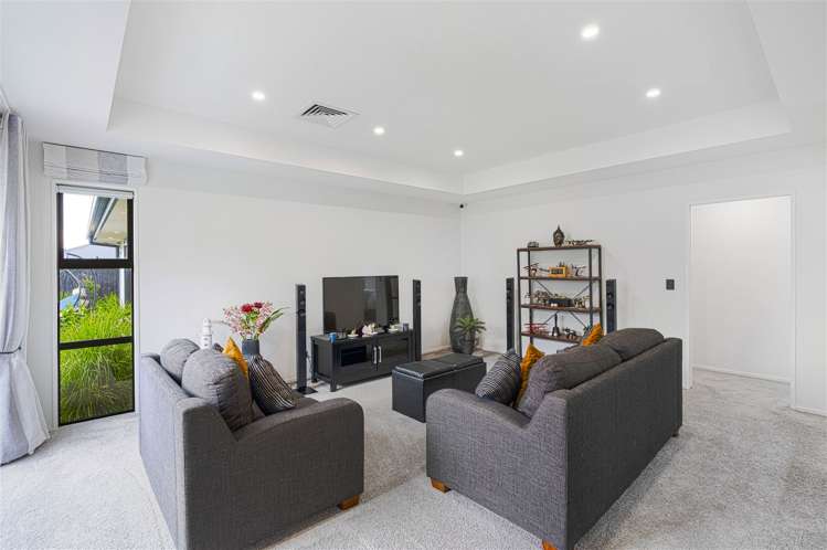 69 Southfield Drive Lincoln_10