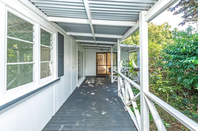 282 Parahaki Road Waverley_4