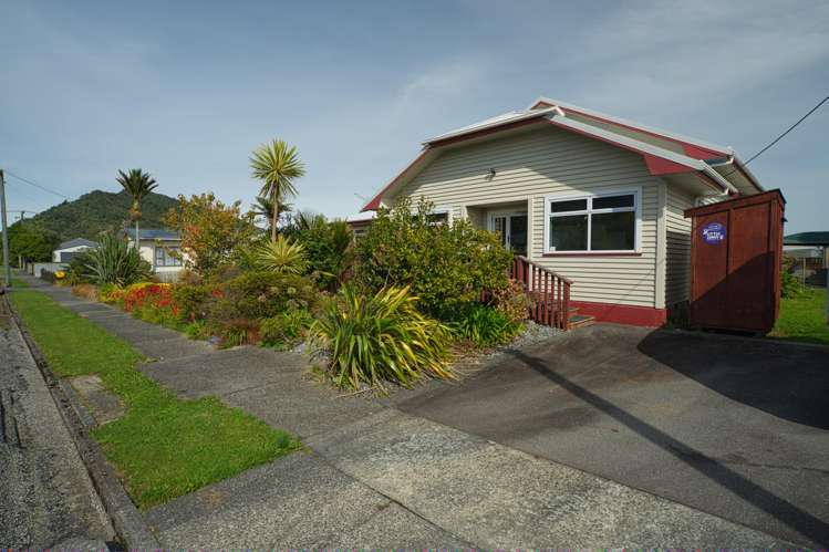 38 Fox Street Cobden_41