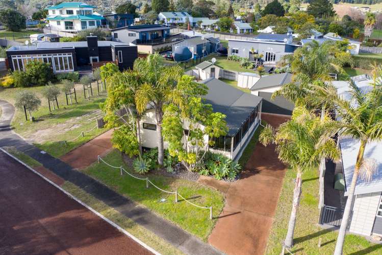 9 Ajax Head Pauanui_17