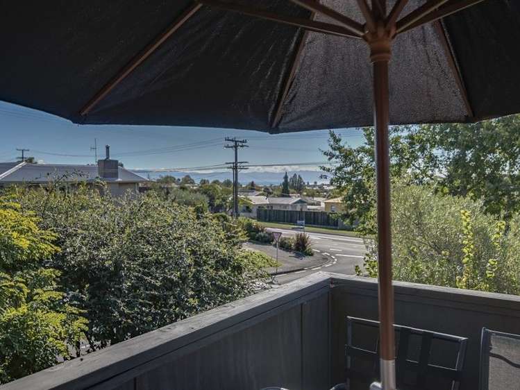 5 Waterhouse Street Enner Glynn_18