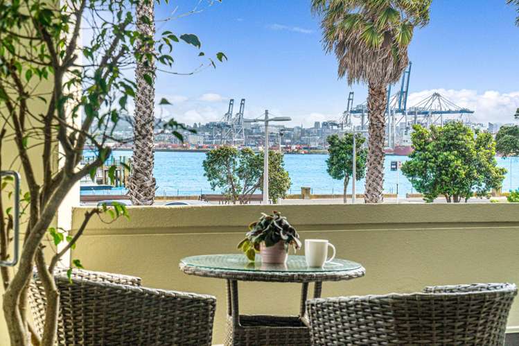 7/2 Queens Parade Devonport_5