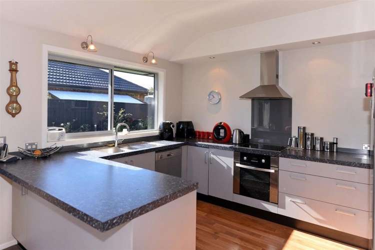 16 Curtis Street Stoke_5