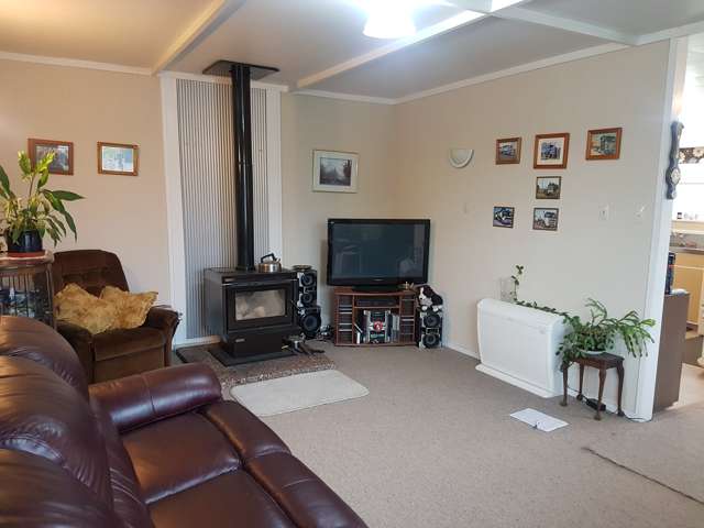 13 Gregg Street Dannevirke_4