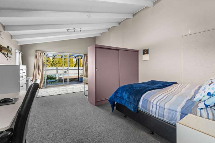 12A Tucker Lane Clive_13