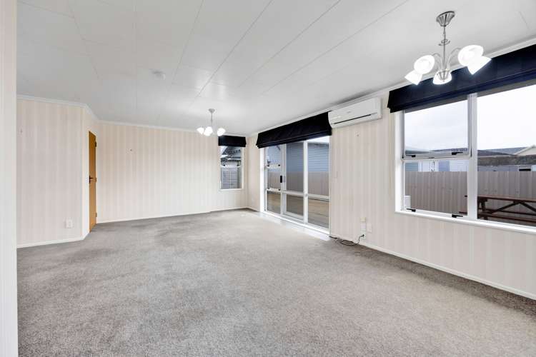 6 Manse Street Hawera_11