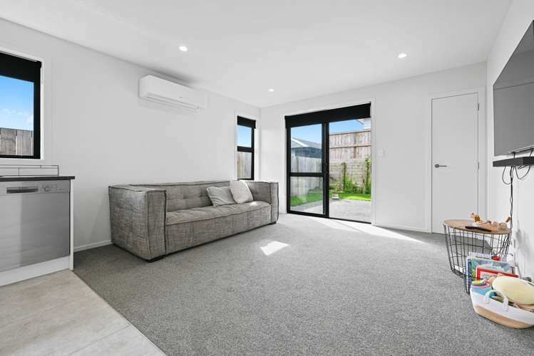 2/16 Maanihi Drive Rototuna North_6