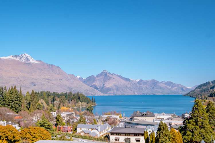 14/60 Hallenstein Street Queenstown_2