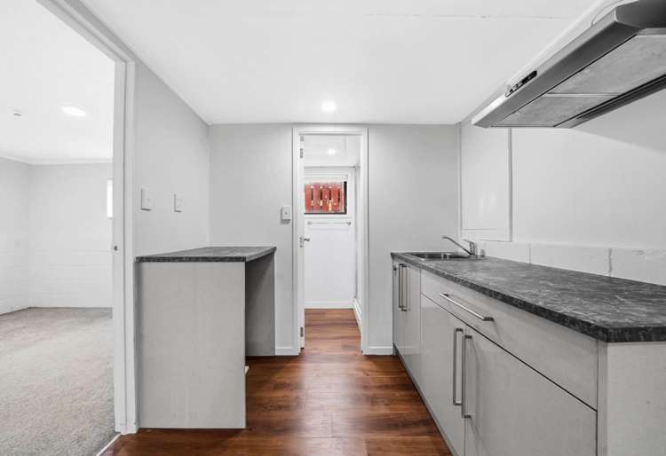 16a Mclean Avenue 10695_8