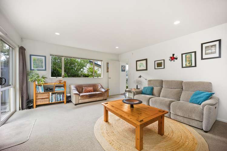 24 Carento Way Stanmore Bay_4