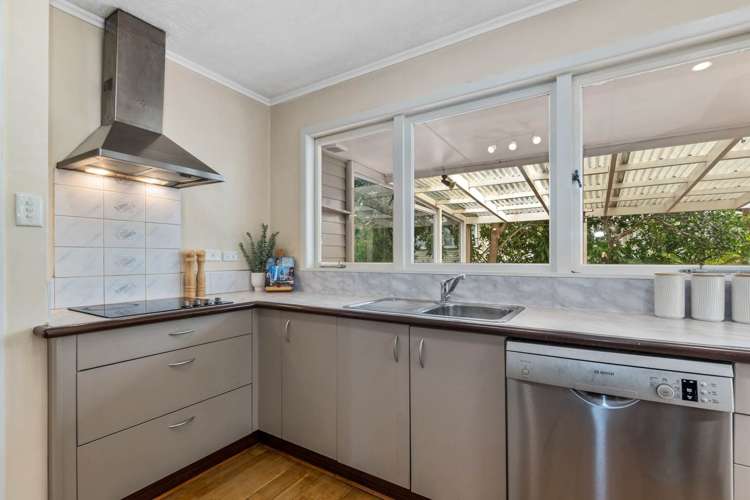 6 Adams Place Kamo_5