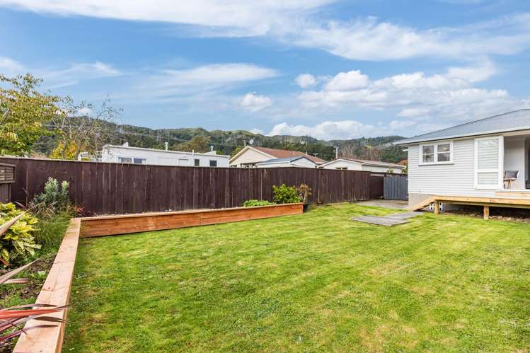 383 George Street Stokes Valley_18