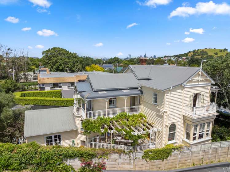 42 Cheltenham Road Devonport_19