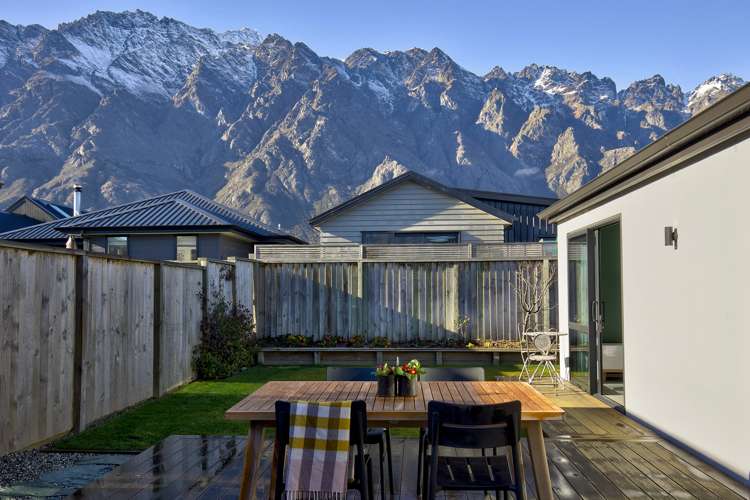 37 Howden Drive Jacks Point_5