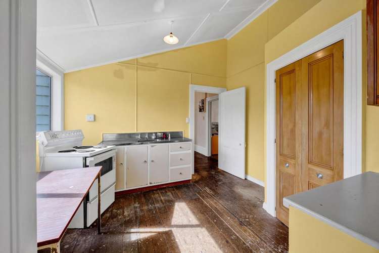 202 Egmont Street Patea_4