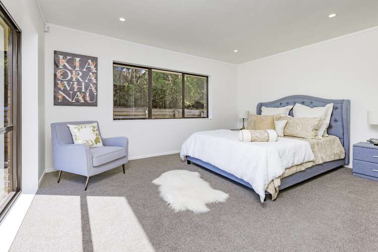 24 Summermist Drive Northpark_10