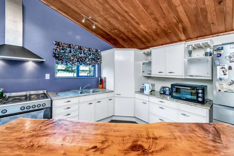 2047 South Eyre Road Eyrewell_7