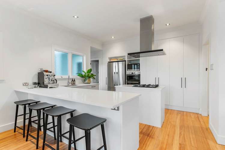 32 Laurie Avenue Parnell_6