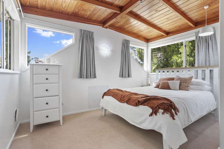 17 Tawini Road Titirangi_14